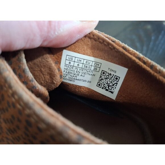 Toms Women’s Suede Kala Leopard Print Bootie/Pre-owned, Sz. 8 EUC - Picture 9 of 9